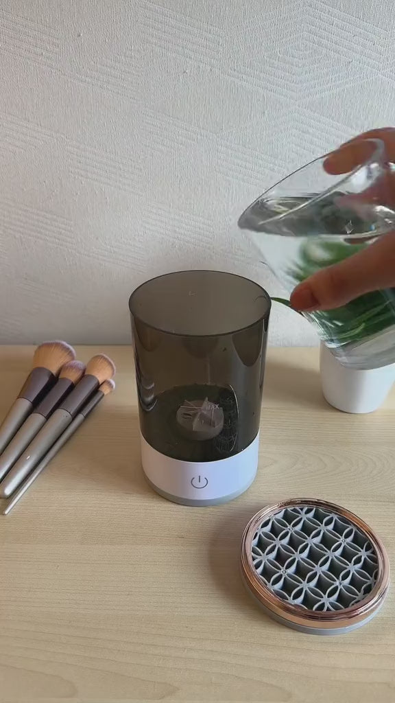 Limpador de Pincéis Elétrico